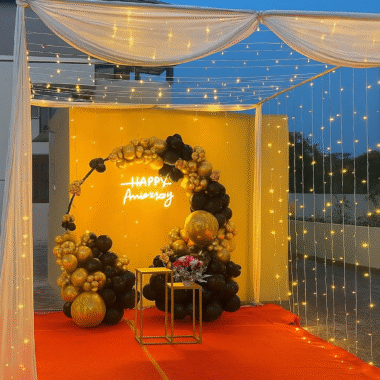 Anniversary decoration